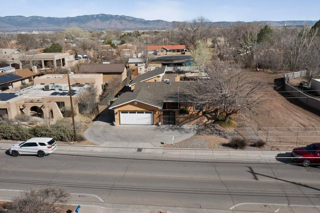 4416 San Isidro Street NW, Albuquerque, NM 87107