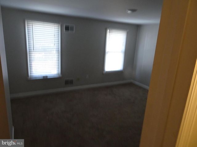 213 E 2ND ST, New Castle, DE 19720