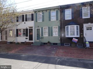 213 E 2ND ST, New Castle, DE 19720