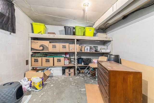 31 W Lakewood Boulevard, Holland, MI 49424