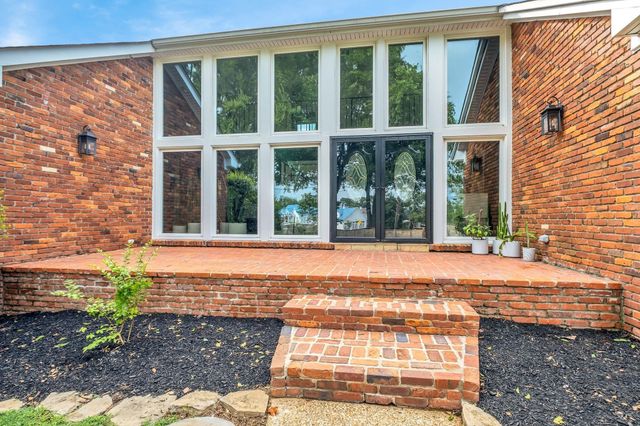 301 Brandywine Dr, Old Hickory, TN 37138