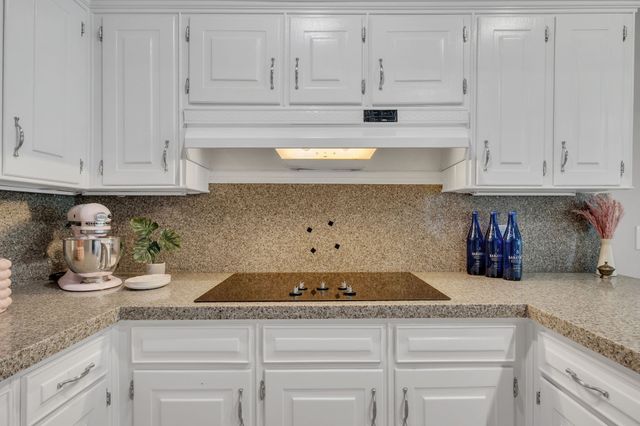 301 Brandywine Dr, Old Hickory, TN 37138