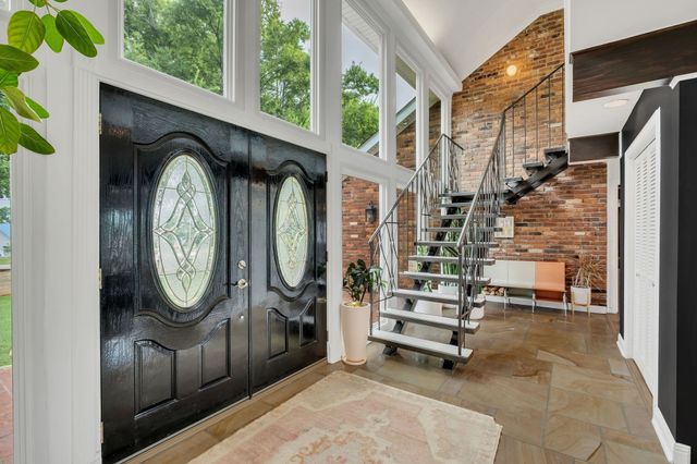 301 Brandywine Dr, Old Hickory, TN 37138