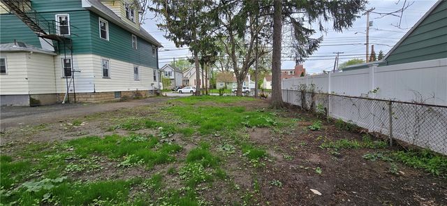 1812 North Goodman Street, Irondequoit, NY 14609