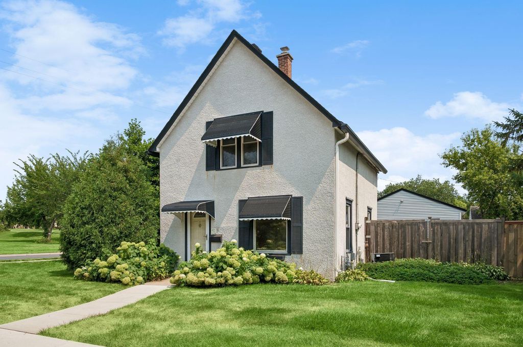 333 8th Avenue N, Hopkins, MN 55343 — photo 2