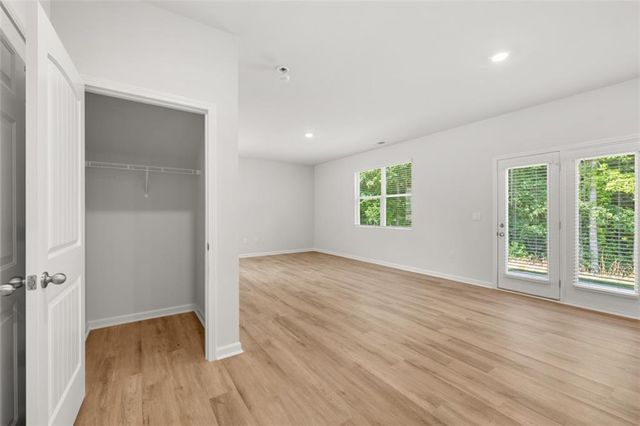 503 Oak View Lane, Dallas, GA 30157