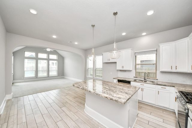 6006 Dovetail Cliff Court, Katy, TX 77493