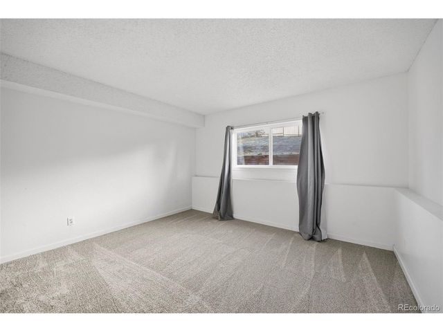 3607 Summer Breeze Dr, Colorado Springs, CO 80918