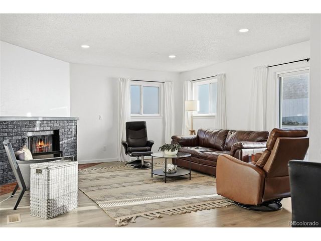 3607 Summer Breeze Dr, Colorado Springs, CO 80918