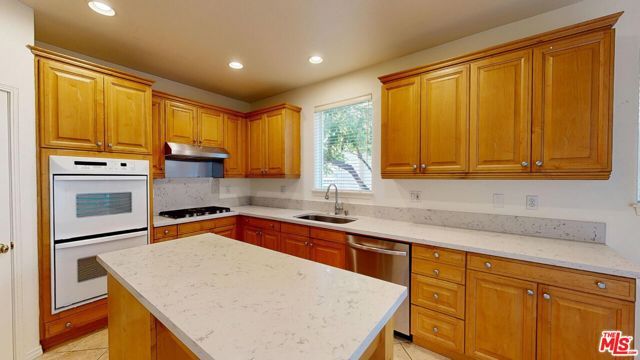 4134 Pacific Coast Highway 117, Torrance, CA 90505