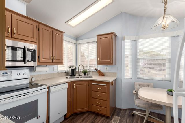 111 S GREENFIELD Road 480, Mesa, AZ 85206