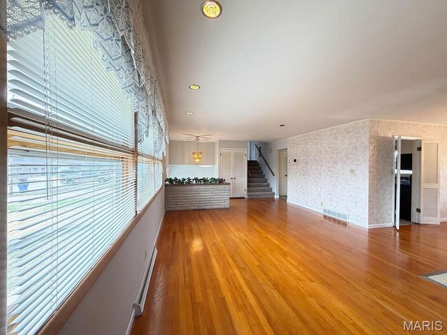 1521 Sweeney Drive, Festus, MO 63028