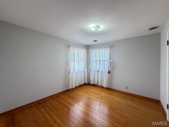 1521 Sweeney Drive, Festus, MO 63028