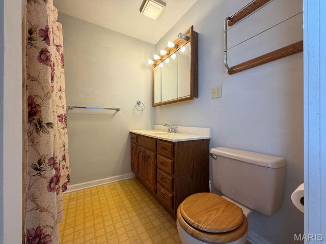 1521 Sweeney Drive, Festus, MO 63028