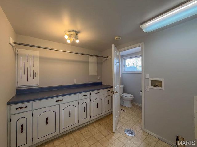 1521 Sweeney Drive, Festus, MO 63028