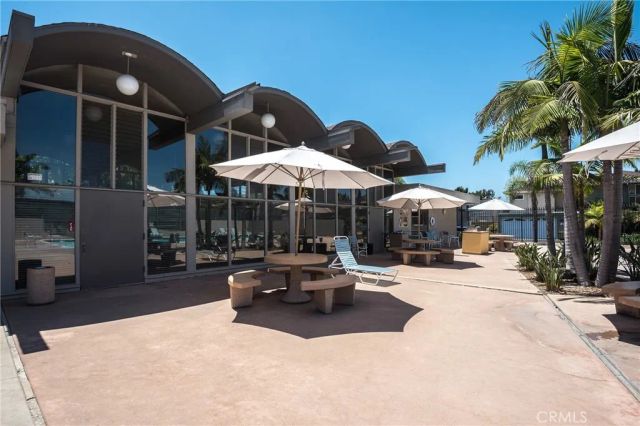 2474 Rue De Cannes, Costa Mesa, CA 92627