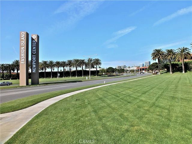 2474 Rue De Cannes, Costa Mesa, CA 92627