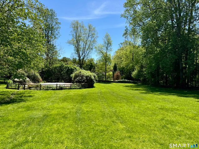 22 Dawn Drive, Westport, CT 06880