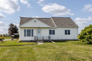 9325 Hospital Road, Freeland, MI 48623