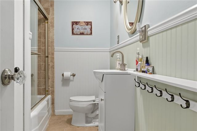 315 Angell Road, Lincoln, RI 02865