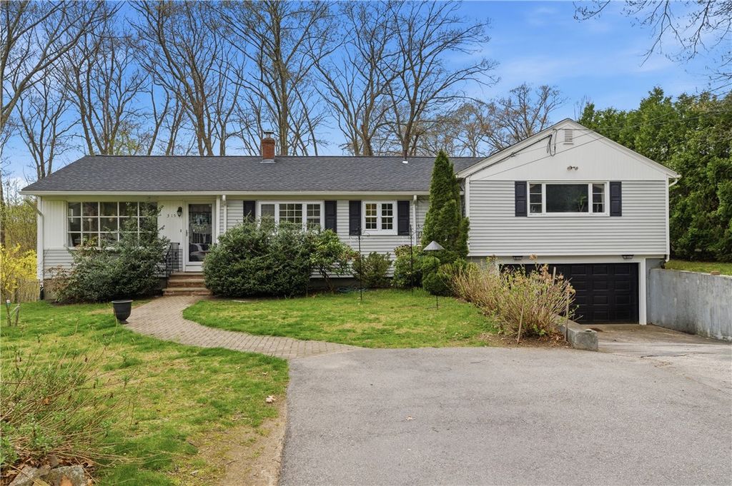 315 Angell Road, Lincoln, RI 02865