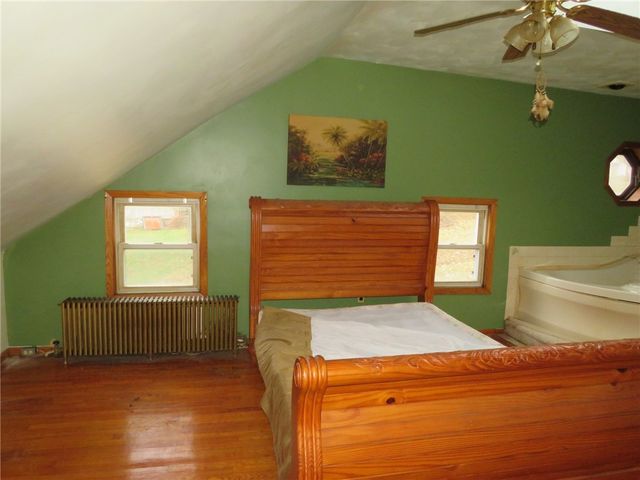 11175 Old Trail Rd, North Huntingdon, PA 15642