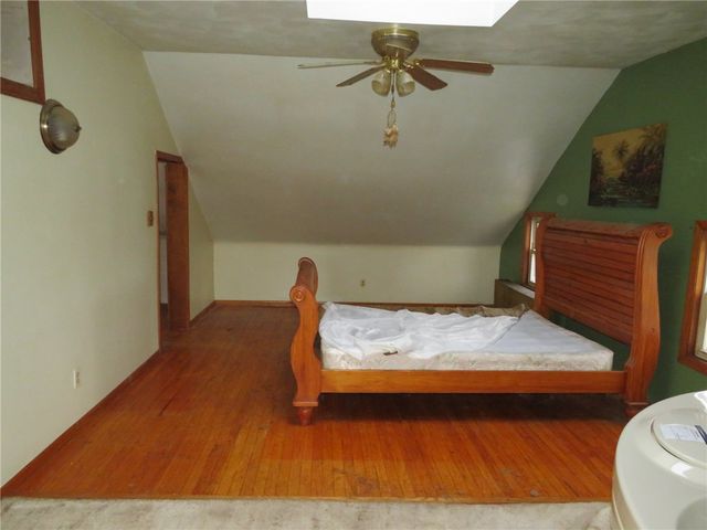 11175 Old Trail Rd, North Huntingdon, PA 15642