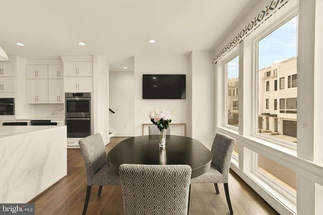 3737 GLENMOOR RESERVE LN, Chevy Chase, MD 20815