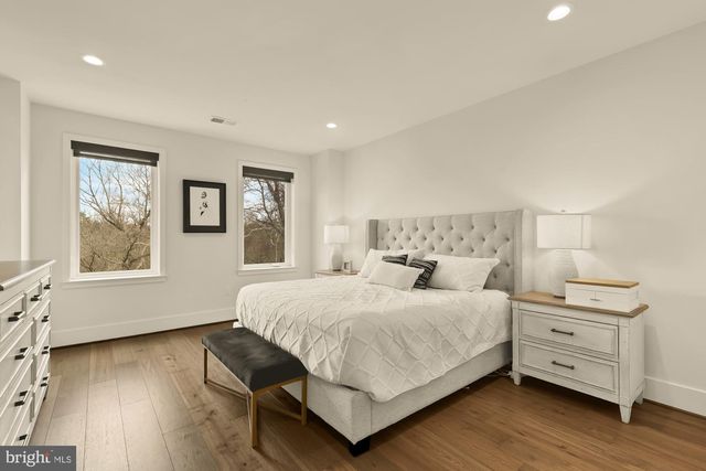 3737 GLENMOOR RESERVE LN, Chevy Chase, MD 20815