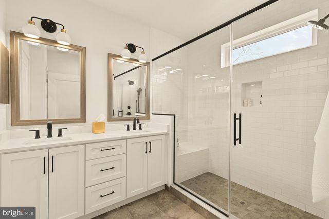 3737 GLENMOOR RESERVE LN, Chevy Chase, MD 20815