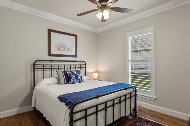 111 Saint Annes Drive, Mabank, TX 75156