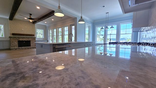 12 Salt Wind Way, Hilton Head Island, SC 29926