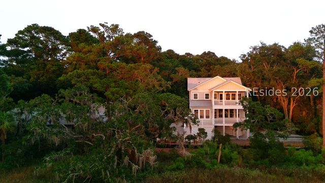 12 Salt Wind Way, Hilton Head Island, SC 29926