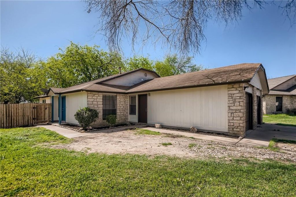 905 Chisholm CV, Round Rock, TX 78681
