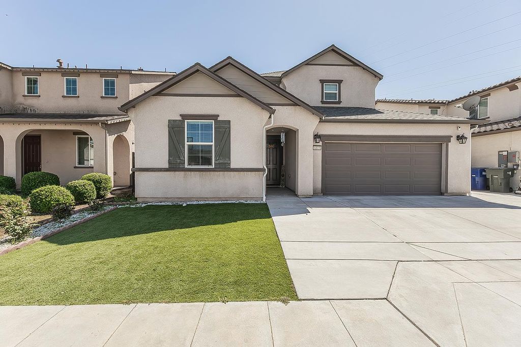 6805 W Fir Avenue, Fresno, CA 93722