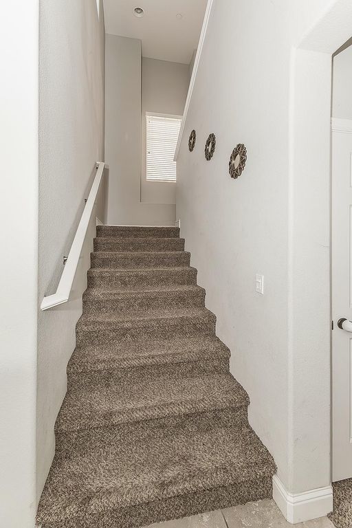 Image 18 of property listing at 6805 W Fir Avenue, Fresno, CA 93722