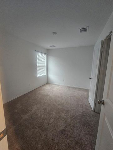2306 Tornado Aly, Lockhart, TX 78644