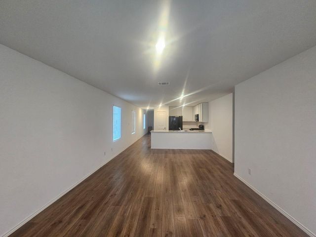 2306 Tornado Aly, Lockhart, TX 78644