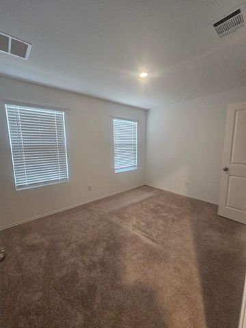 2306 Tornado Aly, Lockhart, TX 78644