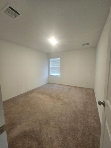 2306 Tornado Aly, Lockhart, TX 78644