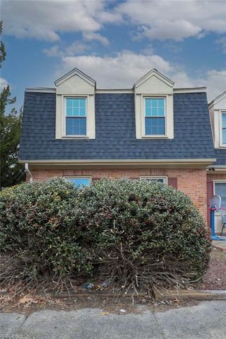 301 Advocate Ct Unit A, Newport News, VA 23608
