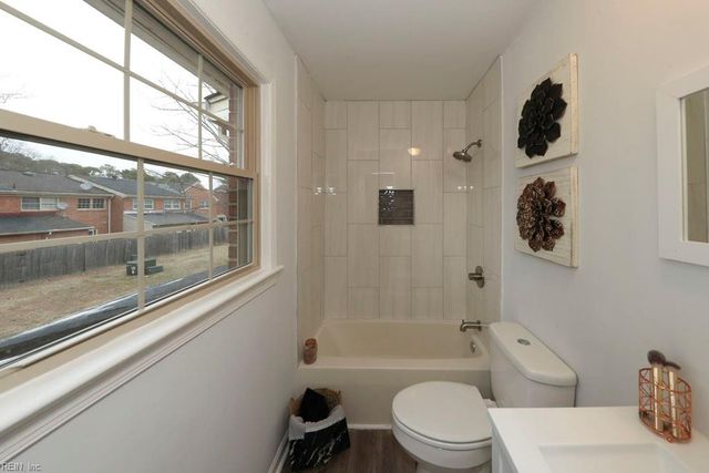 301 Advocate Ct Unit A, Newport News, VA 23608