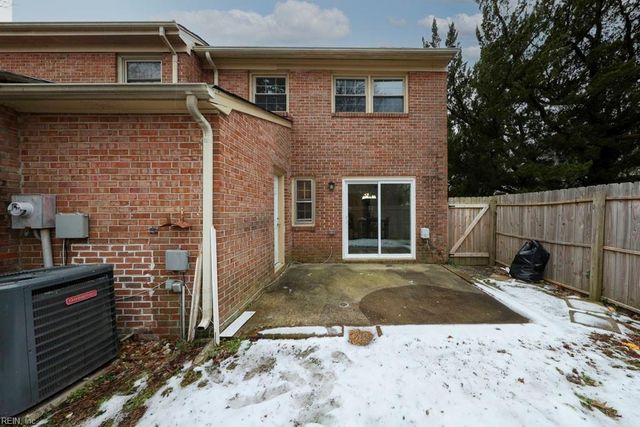 301 Advocate Ct Unit A, Newport News, VA 23608