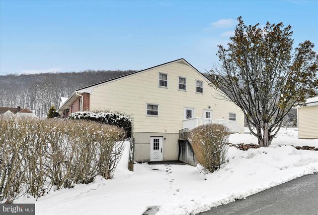 780 CLAREMONT AVE, Tamaqua, PA 18252