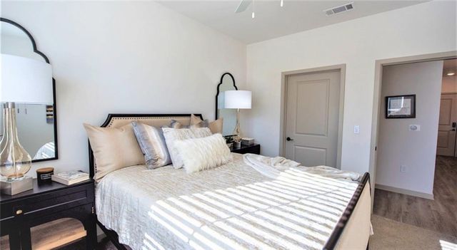 2250 Oak Road 3253, Snellville, GA 30078