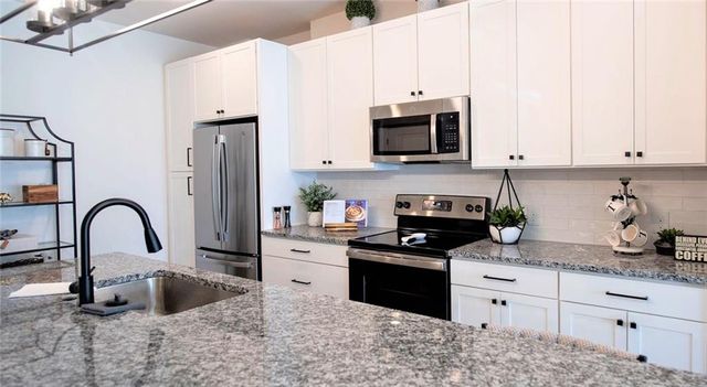 2250 Oak Road 3253, Snellville, GA 30078