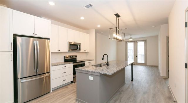 2250 Oak Road 3253, Snellville, GA 30078