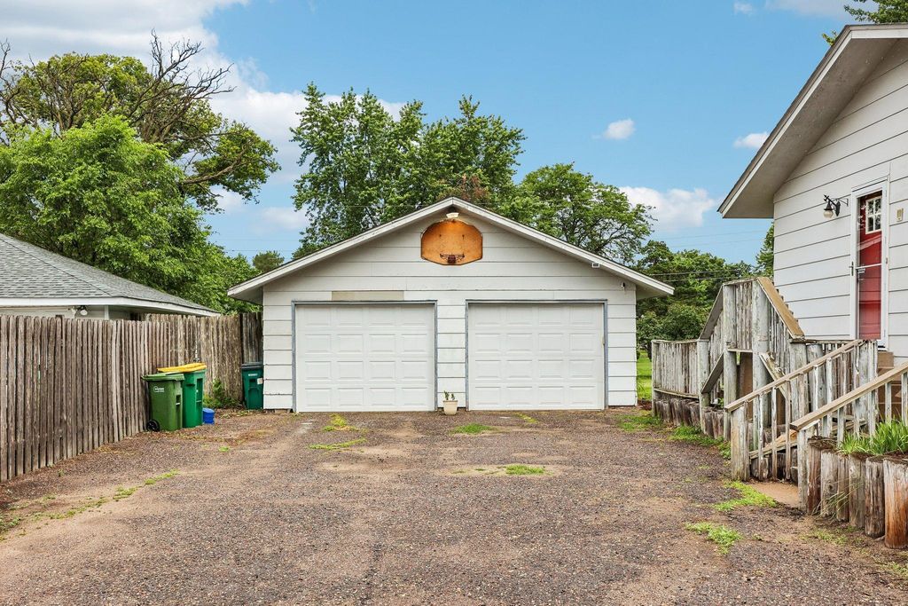 1720 69th Avenue N, Brooklyn Center, MN 55430 — photo 4