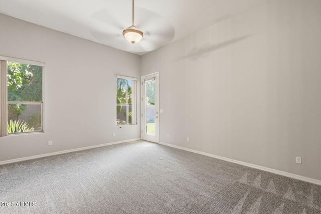 5677 W MONONA Drive, Glendale, AZ 85308