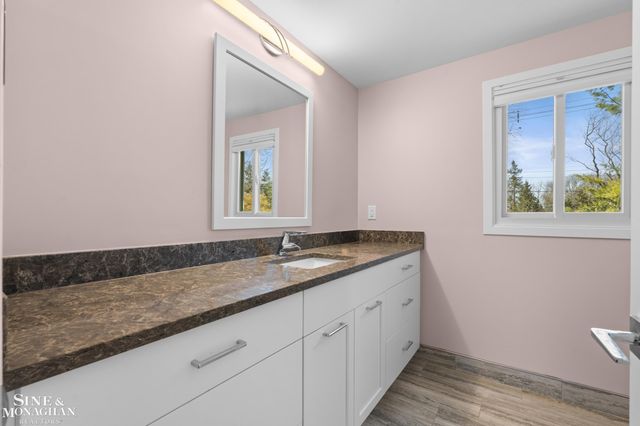 4663 Hedgewood Drive, Bloomfield Twp, MI 48301